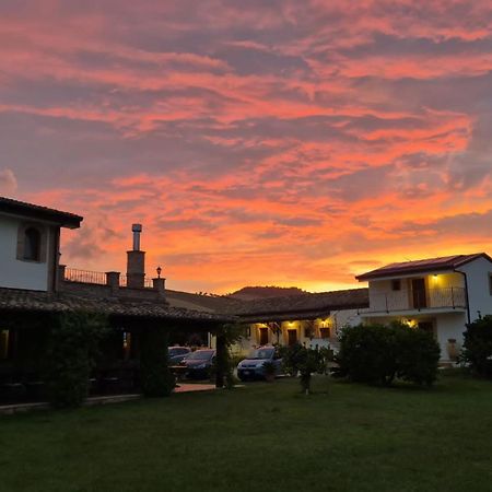 Agriturismo Trappeto Vecchio San Demetrio Corone ภายนอก รูปภาพ