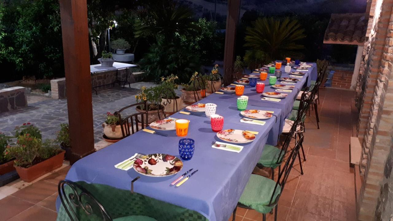 Agriturismo Trappeto Vecchio San Demetrio Corone ภายนอก รูปภาพ