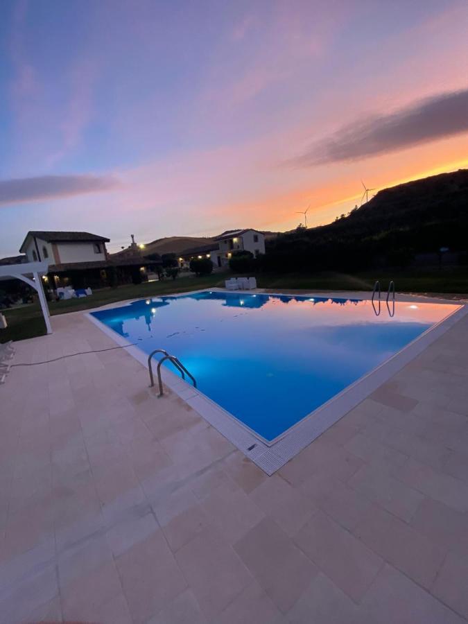 Agriturismo Trappeto Vecchio San Demetrio Corone ภายนอก รูปภาพ