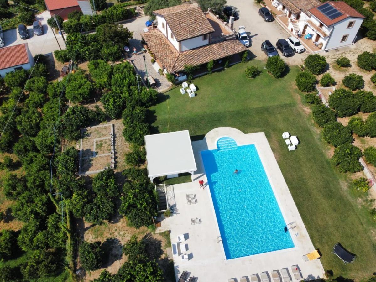 Agriturismo Trappeto Vecchio San Demetrio Corone ภายนอก รูปภาพ