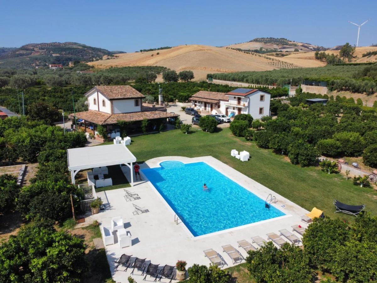 Agriturismo Trappeto Vecchio San Demetrio Corone ภายนอก รูปภาพ