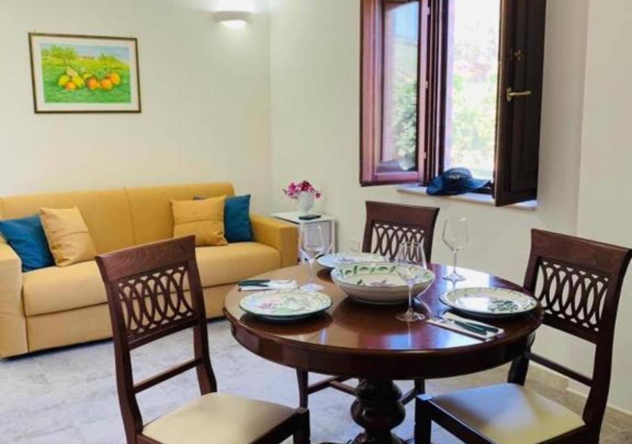 Agriturismo Trappeto Vecchio San Demetrio Corone ภายนอก รูปภาพ