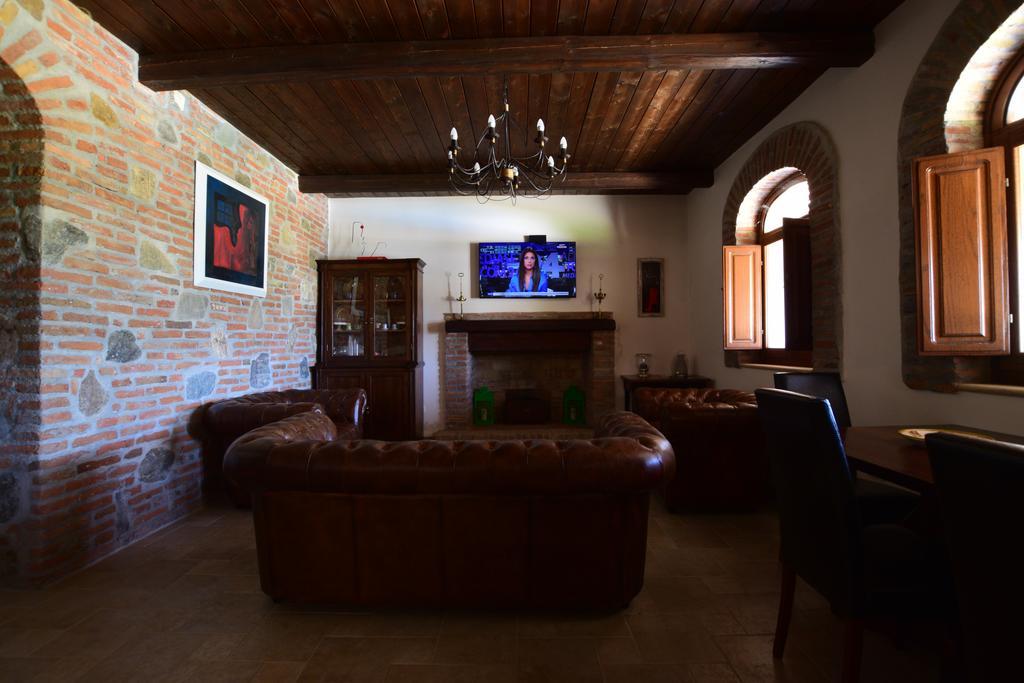 Agriturismo Trappeto Vecchio San Demetrio Corone ภายนอก รูปภาพ